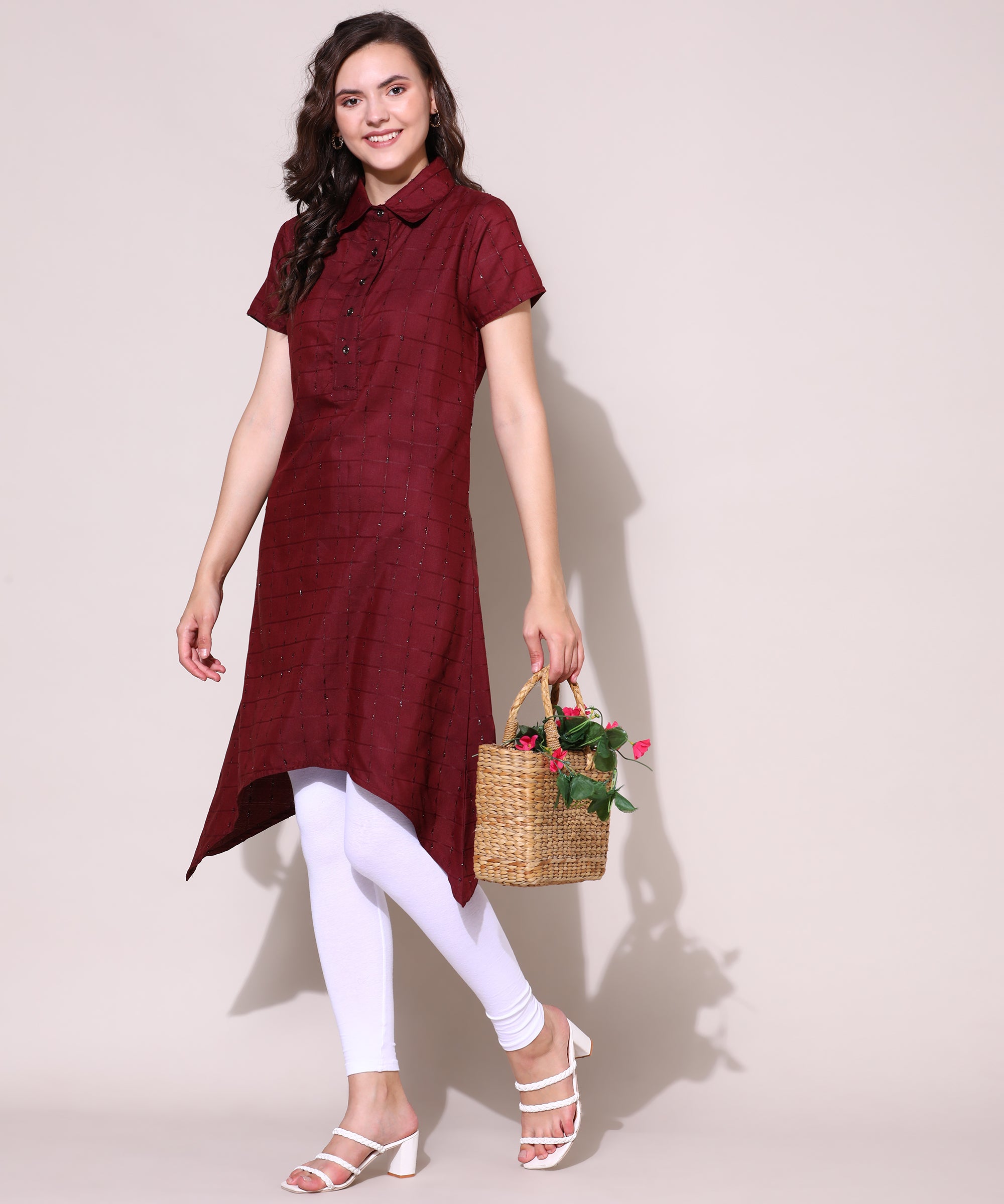 Simple kurti | Stylish kurtis design, Designer dresses casual, Stylish  dress designs
